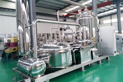 真空油炸設(shè)備廠家 解讀，奧普真空低溫油炸機(jī)，質(zhì)量可靠有保障
